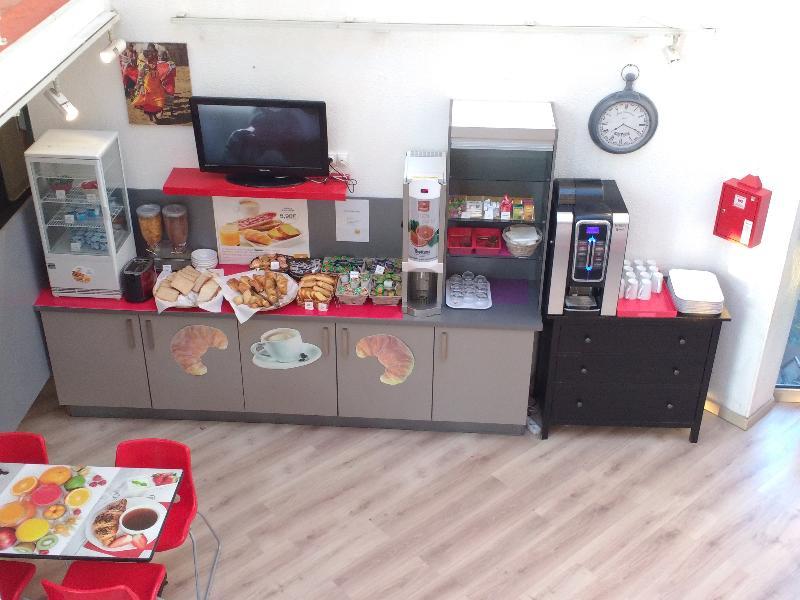 Hotelf1 Longwy Exterior foto